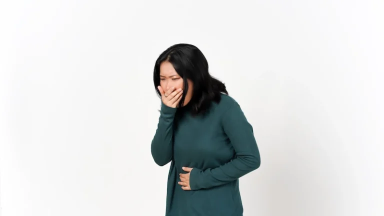 mengatasi mual saat minum air putih